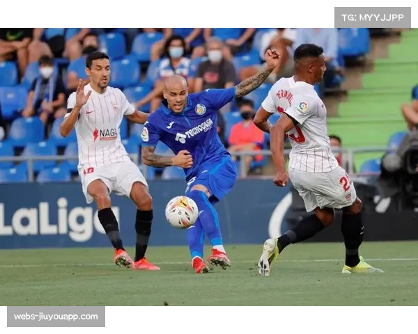 西甲中下游球队主打防守反击 应对强队压迫